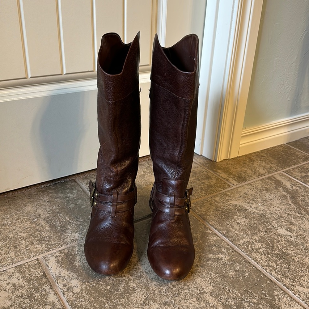 Gianni Bini Cowgirl Style Boots 9.5